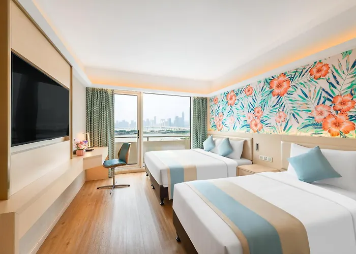 Riviera Hotel