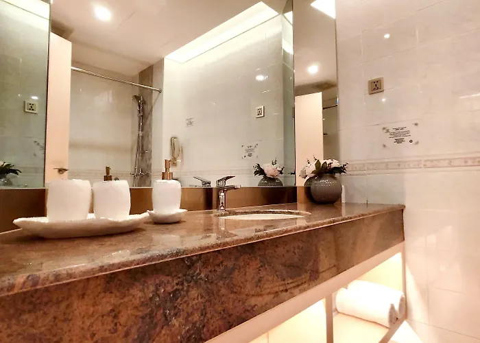 Hotel Riviera 5*