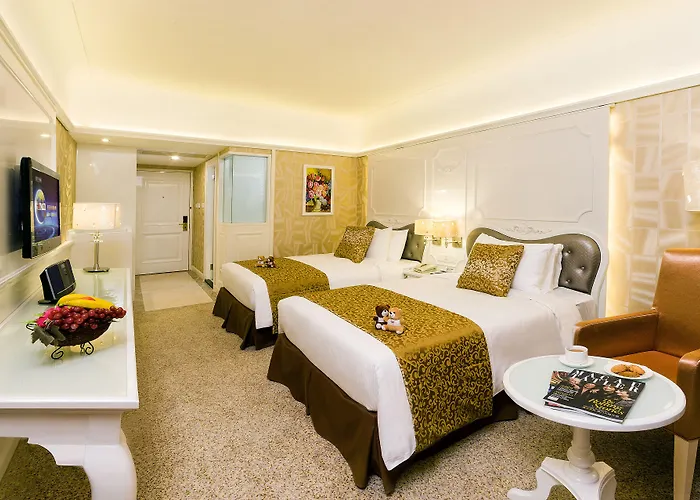 Riviera Hotel 5*